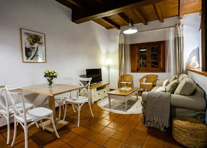 Apartamentos Puente de la Judería